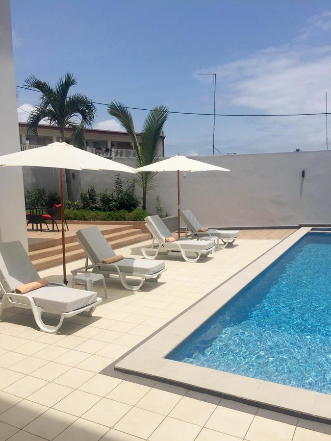 Fly Hotel Libreville Eksteriør bilde